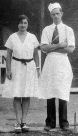 Between 1930 and 1940, Eric and Hazel ran 3 restaurants: The Kowbell Kitchen, The Wig Wag, and Eric's Drive-in
